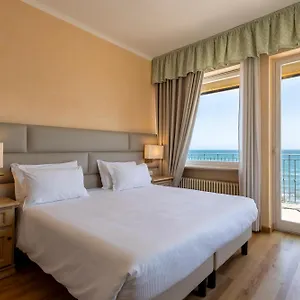 Palace Hotel Diano Marina